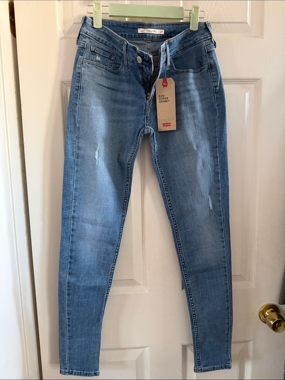 Levi's Women's Light Blue Skinny Jeans